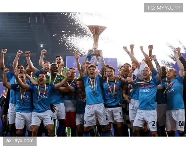 奥斯梅恩持续闪耀，助那不勒斯强势冲击意甲冠军