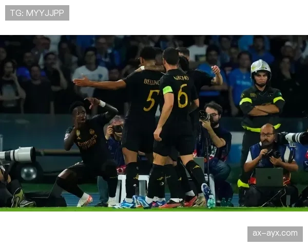 维尼修斯持球推进与对抗能力解析:单点爆破能力评估 维尼修斯持球推进与对抗能力解析:单点爆破能力评估