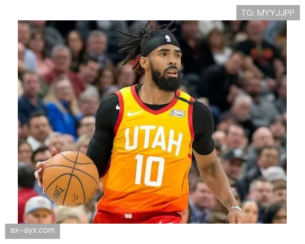 米切尔·罗宾逊内线防守提升篮网禁区强度明显